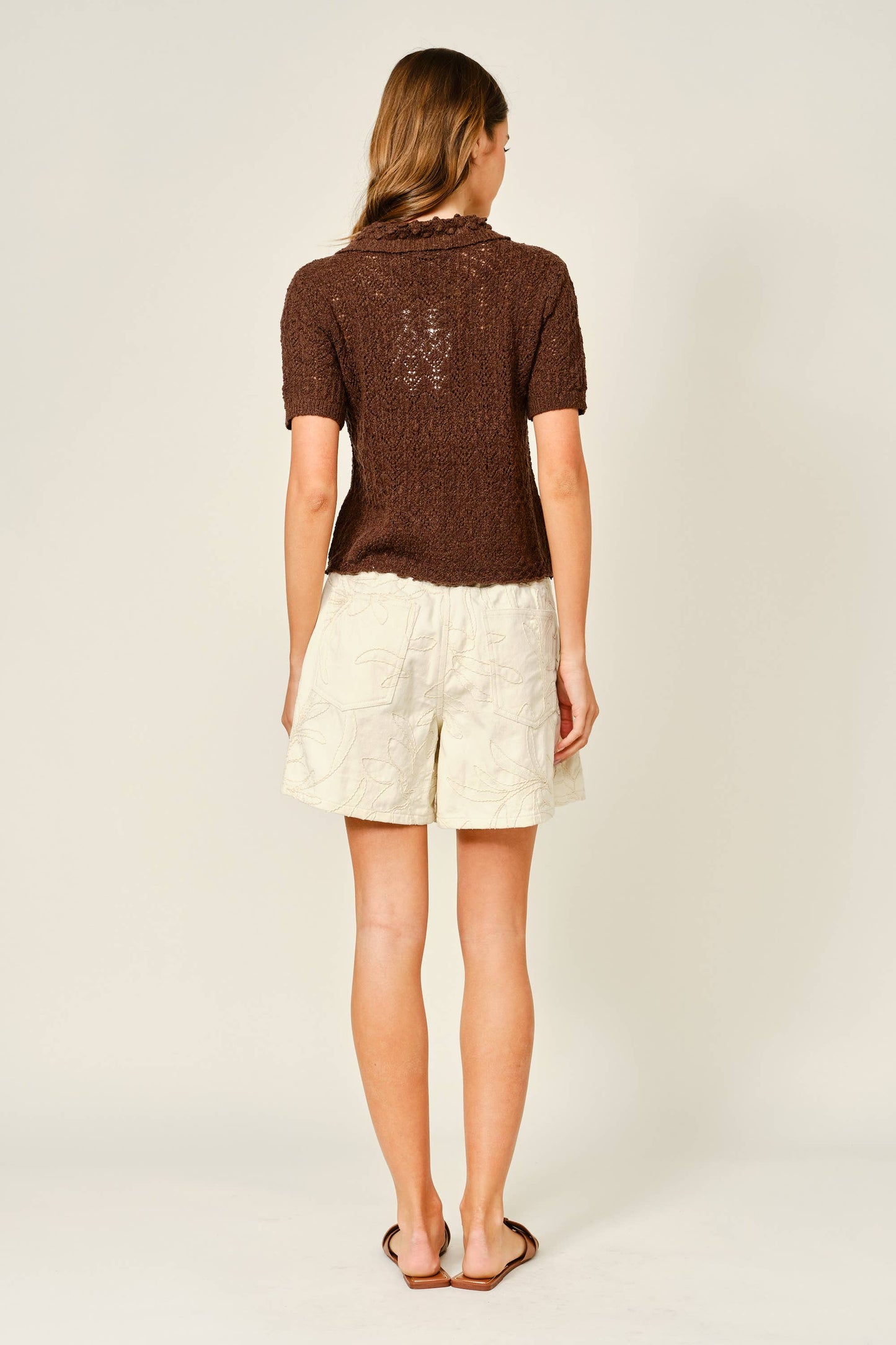 AJP6010 EMBROIDERED COTTON FLARE SHORTS