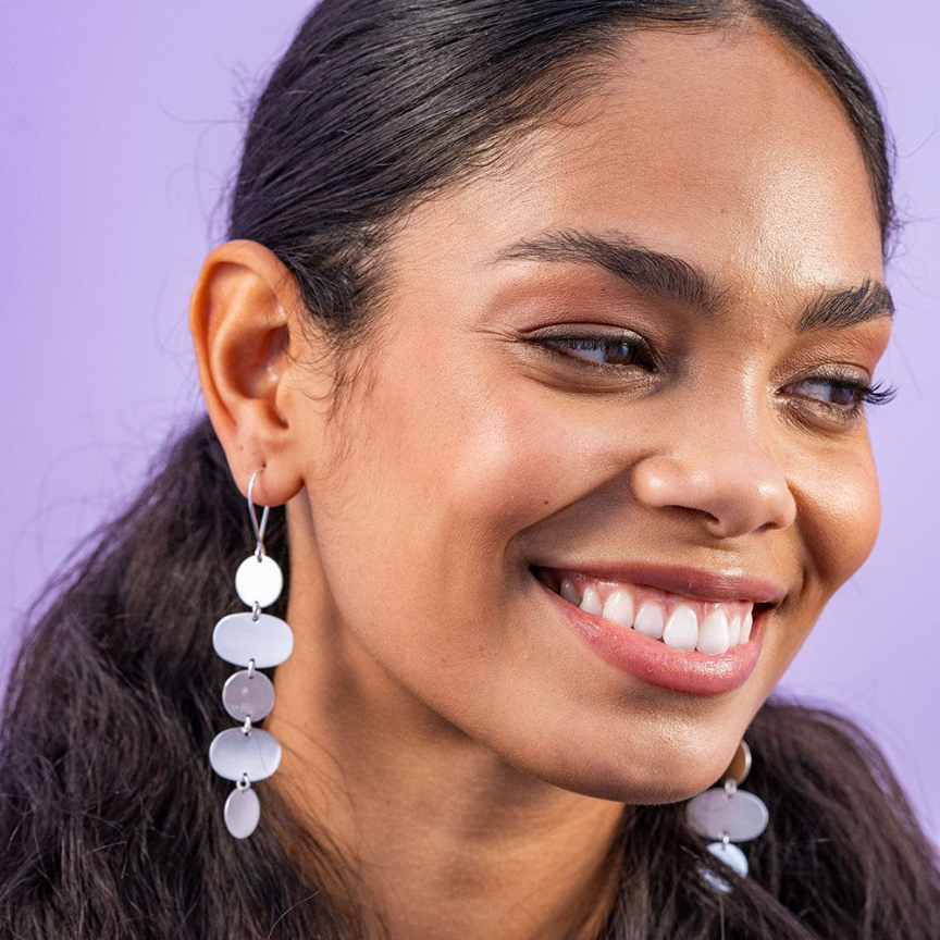 Gretchen Oval Circle Earrings - Silver - Ink + Alloy