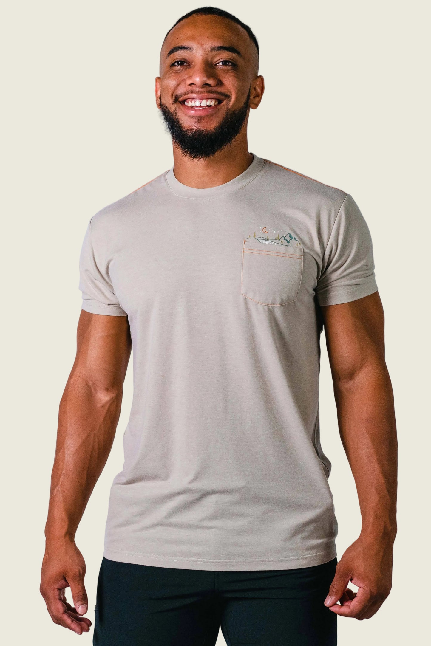 Men's Graphic Traverse Tek Tee