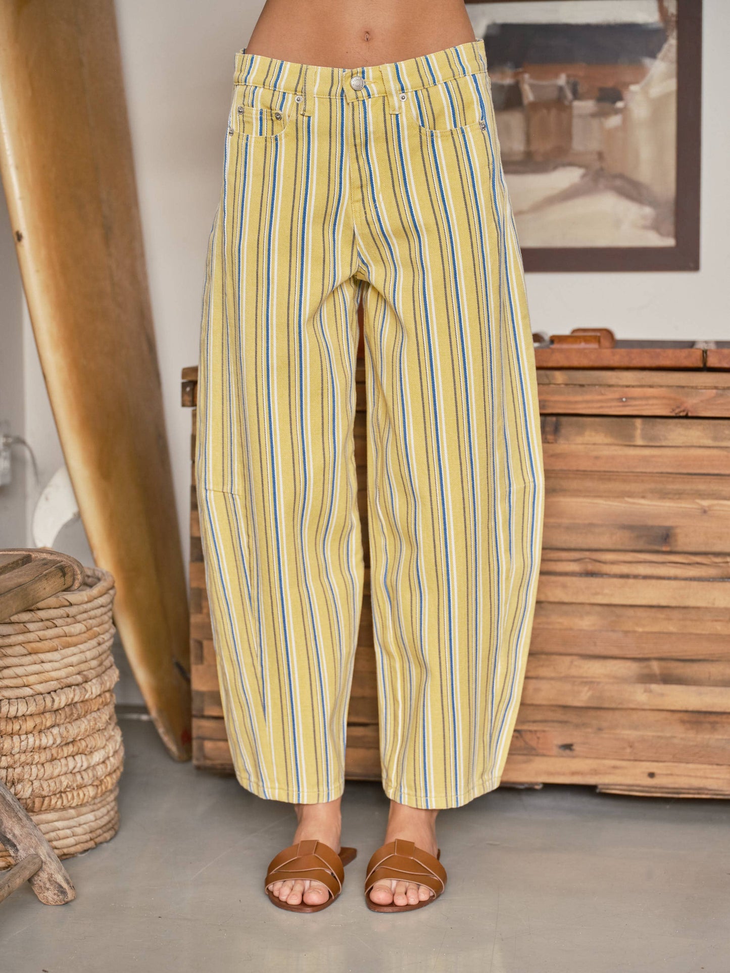 AJP5961 COLOR STRIPE BARREL PANTS