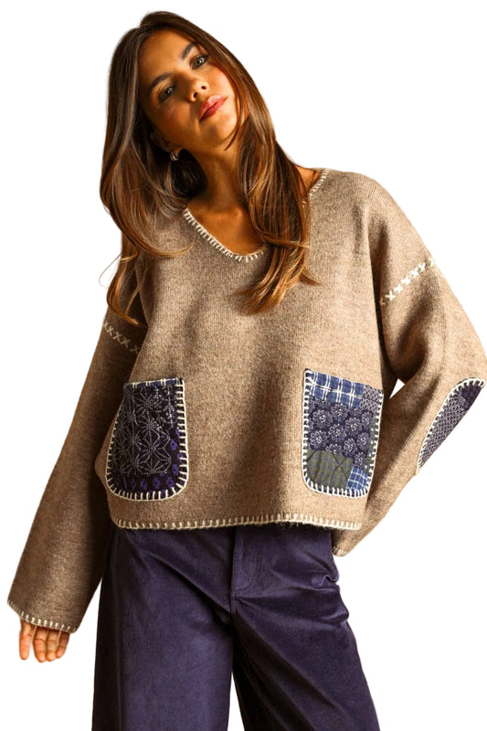 V-NECK SWEATER TOP WITH PATCHWORK