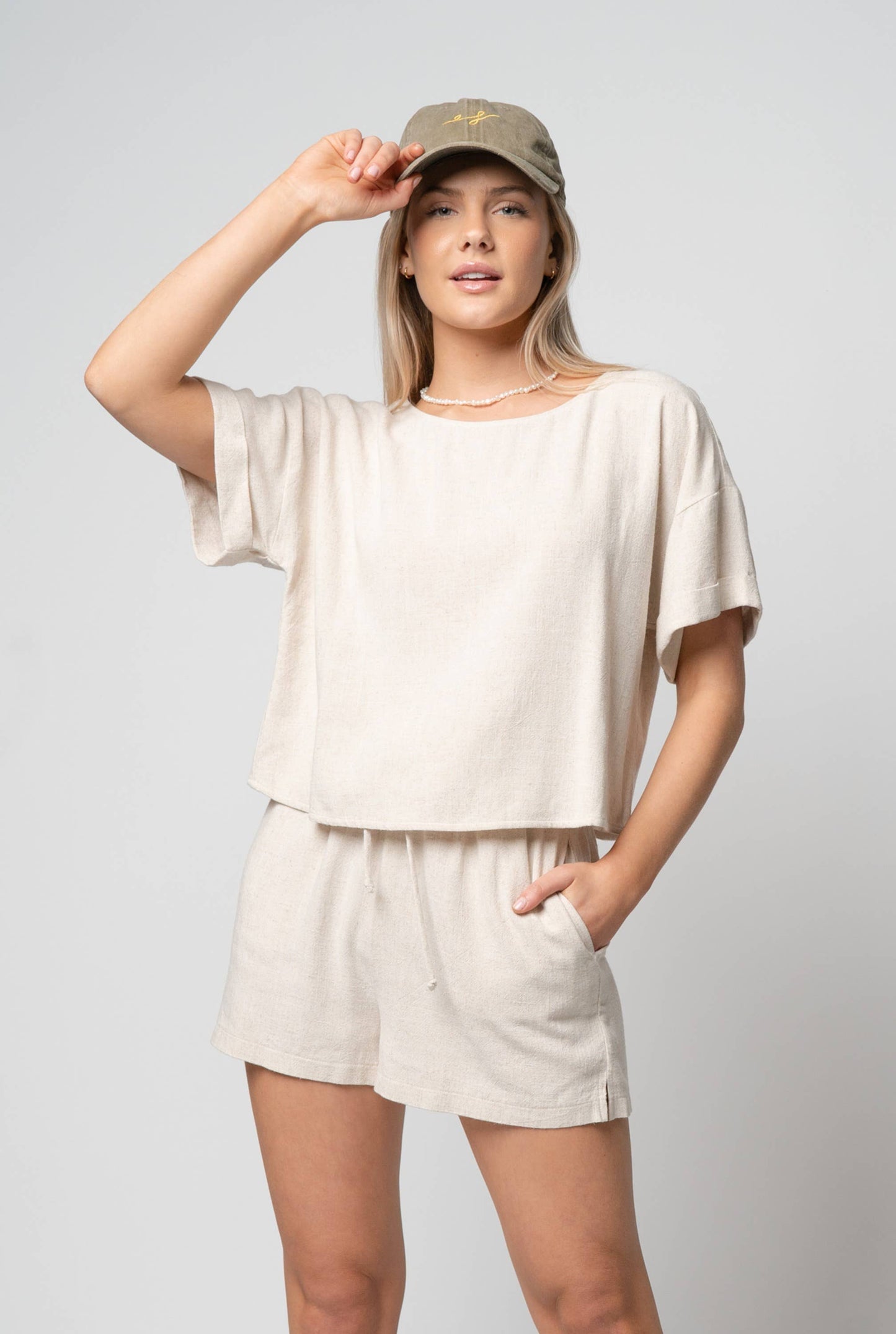 Classic Linen Shorts