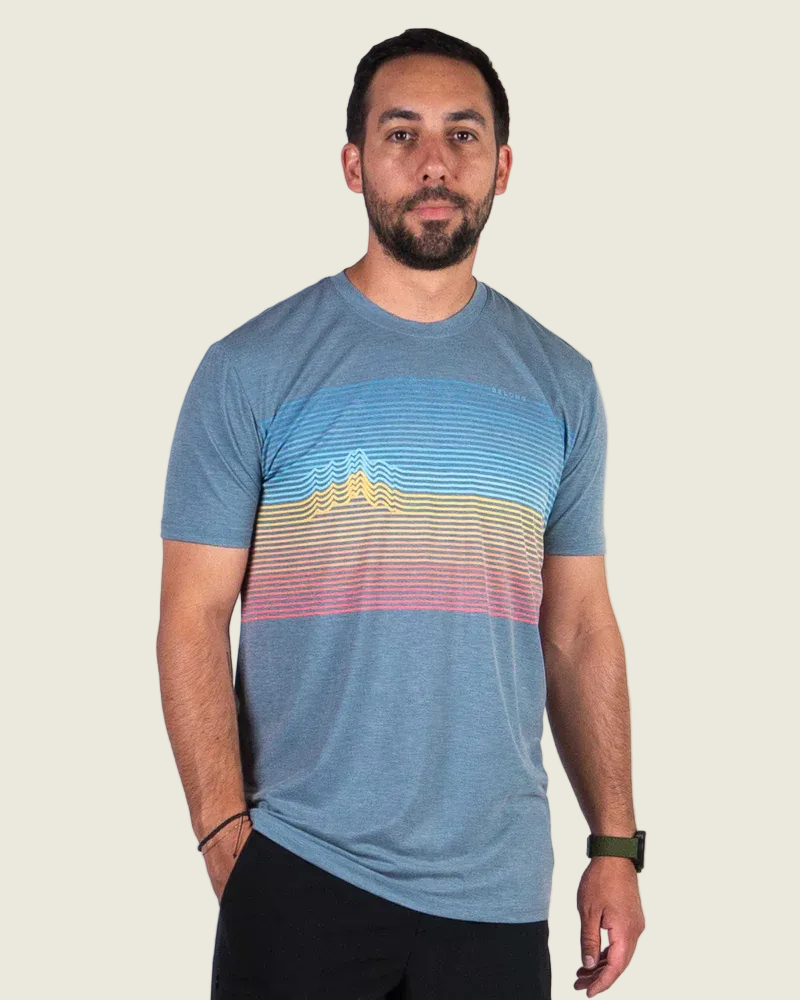 Men's Graphic Traverse Tek Tee