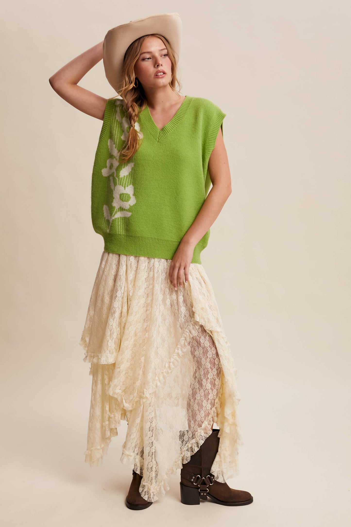 Intarsia Floral Knit Sweater Vest