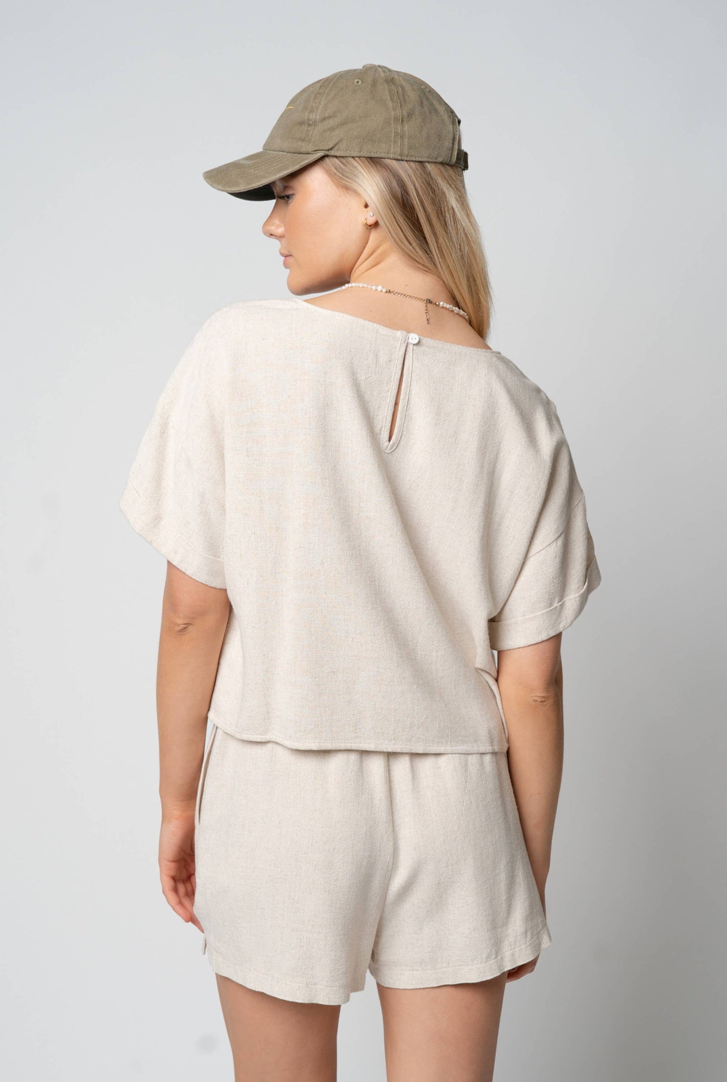 Classic Linen Shorts