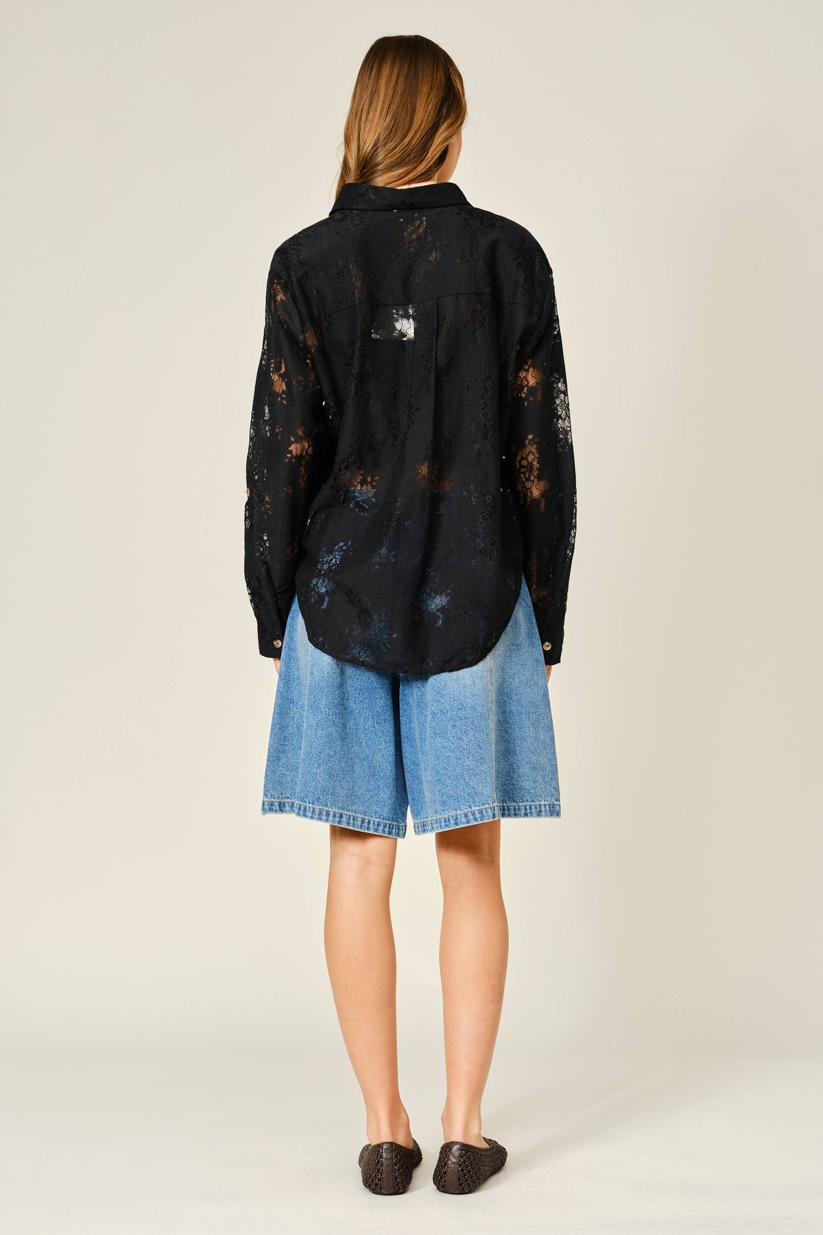 Dolly Button Down