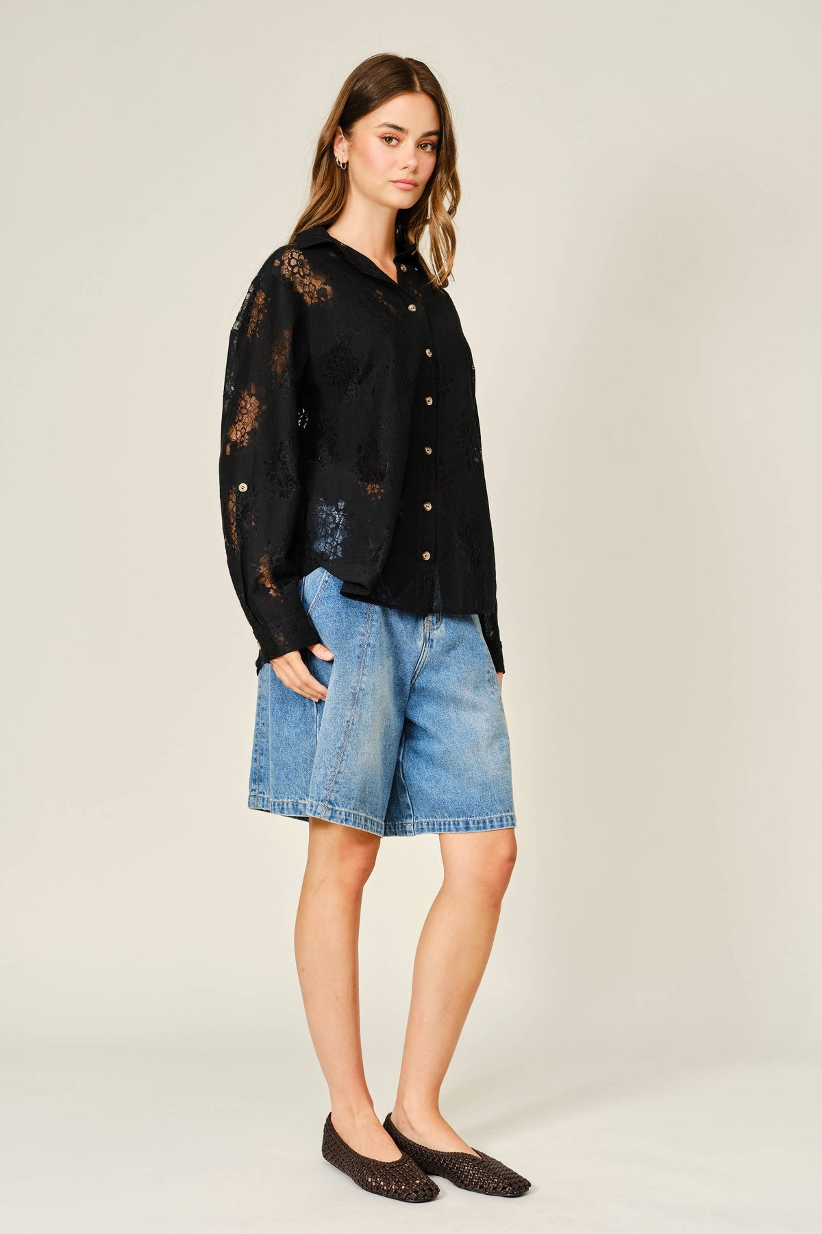 Dolly Button Down