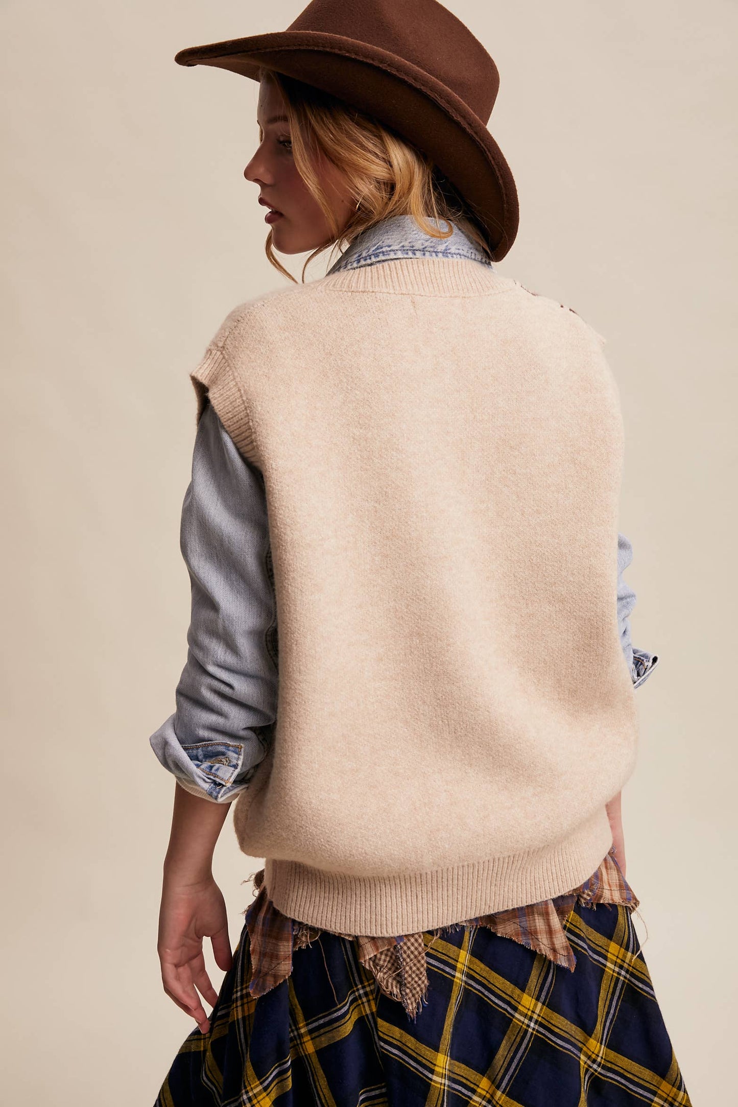Intarsia Floral Knit Sweater Vest